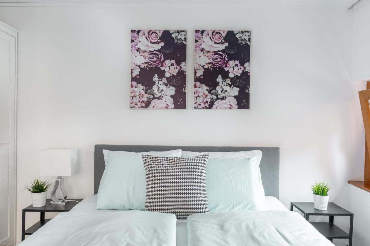 Space In Gozsdu Apartment Budapest Exterior photo